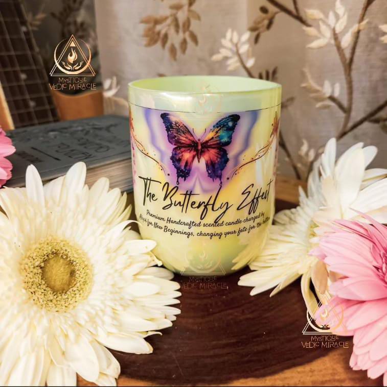 THE BUTTERFLY EFFECT CANDLE