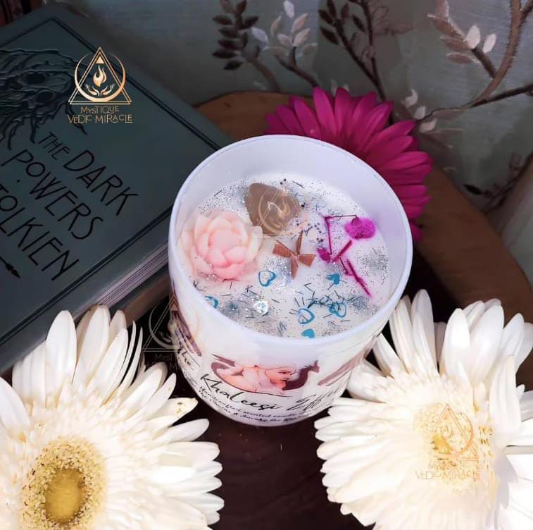 THE KHALEESI EFFECT CANDLE